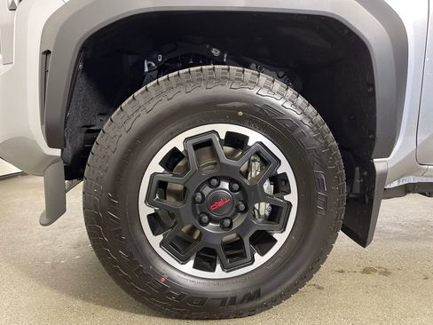 New 2026 Toyota Tacoma TRD Off-Road image 11