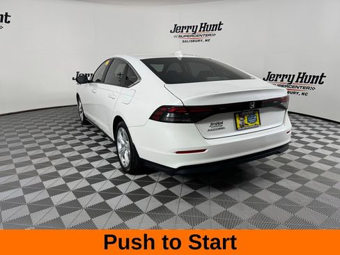 Used 2025 Honda Accord LX image 8