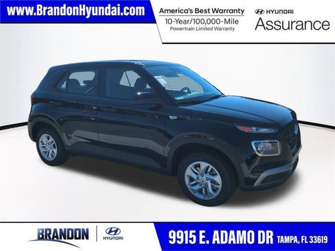 New 2026 Hyundai Venue SE image 1