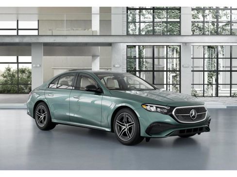 New 2026 Mercedes-Benz E 350 4MATIC Sedan image 11