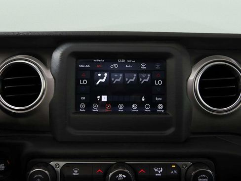 Used 2021 Jeep Wrangler Unlimited Sahara AWD/4WD image 19