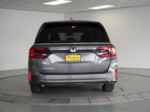 Used 2025 Honda Odyssey EX-L image 6