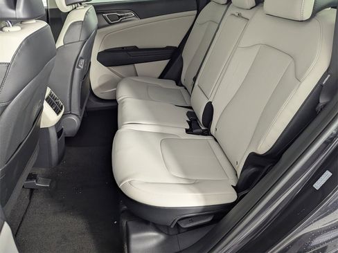 New 2026 Kia Sportage EX image 29