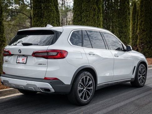 Used 2019 BMW X5 xDrive40i w/ Parking Assistance Package image 16