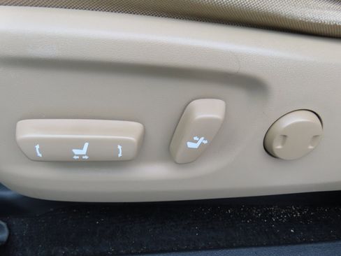 Used 2011 Toyota 4Runner 4WD image 30