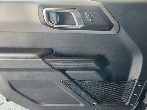 Used 2024 Ford Bronco Big Bend image 25