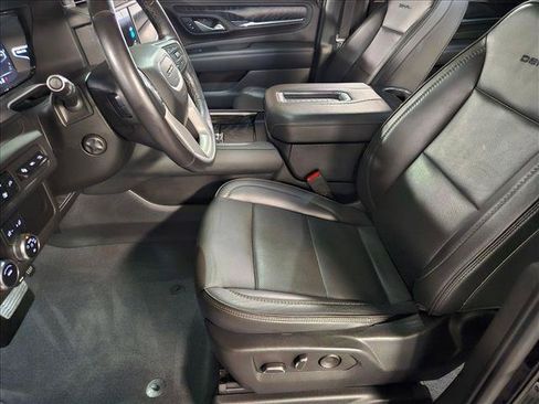 Used 2022 GMC Yukon Denali AWD/4WD image 14