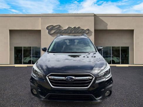 Used 2018 Subaru Outback 2.5i Limited AWD/4WD image 9