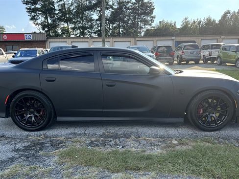 Used 2017 Dodge Charger R/T Scat Pack w/ Dynamics Package image 8