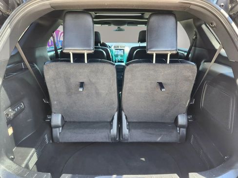 Used 2017 Ford Explorer Platinum image 20