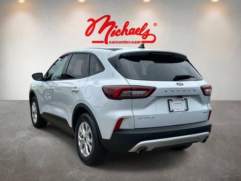 Used 2025 Ford Escape Active AWD/4WD image 4
