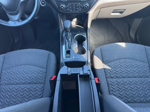 Used 2024 Chevrolet Equinox LT w/ LPO, Floor Liner Package image 13