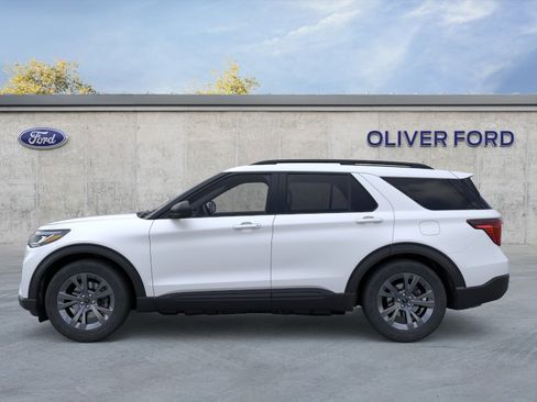 New 2026 Ford Explorer Active w/ Active Comfort Package AWD/4WD image 4