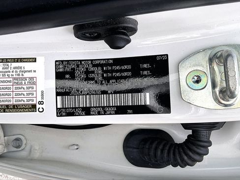 Used 2023 Toyota 4Runner Limited RWD image 16