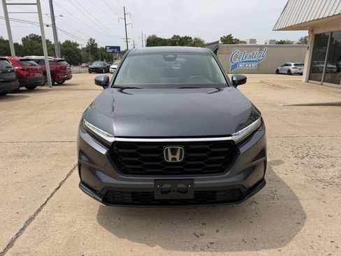 Used 2025 Honda CR-V LX image 2