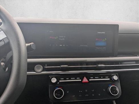 Used 2025 Hyundai Tucson SEL FWD image 12