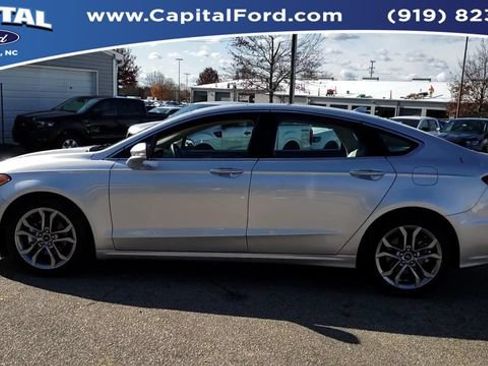 Used 2019 Ford Fusion SEL FWD image 5