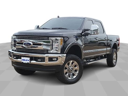 Used 2019 Ford F250 Lariat w/ Lariat Ultimate Package AWD/4WD image 1
