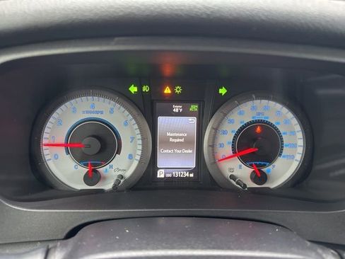Used 2020 Toyota Sienna SE w/ SE Preferred Package image 2