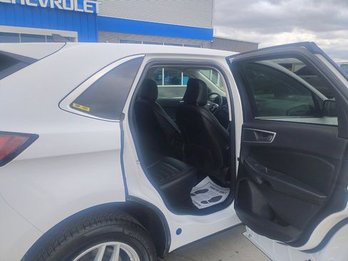 Used 2024 Ford Edge SEL w/ Convenience Package AWD/4WD image 15