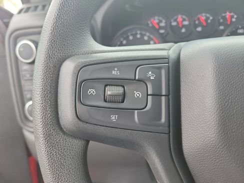 Used 2023 Chevrolet Silverado 1500 Custom image 27