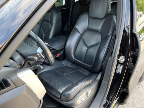 Used 2014 Porsche Cayenne Diesel Platinum Edition AWD/4WD image 13