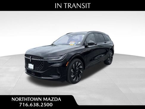 Used 2025 Lincoln Nautilus Reserve w/ Jet Appearance Package AWD/4WD image 1