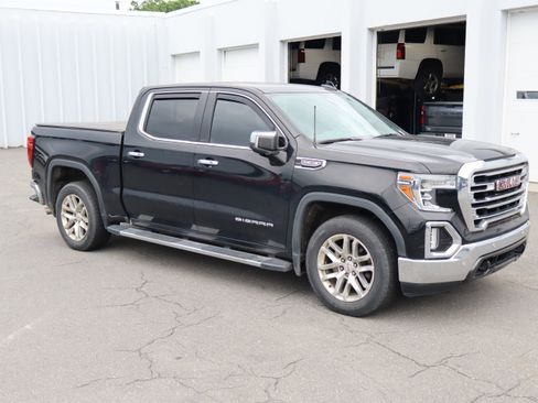Used 2020 GMC Sierra 1500 SLT w/ SLT Premium Plus Package RWD image 13