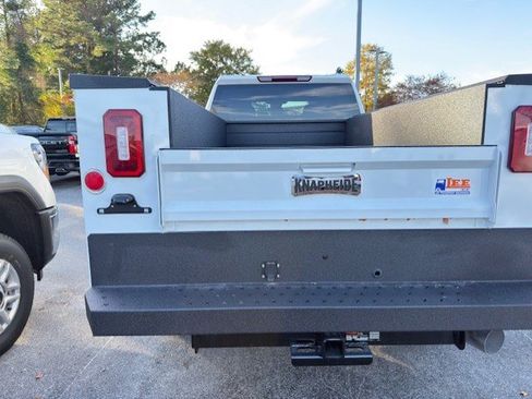 New 2026 GMC Sierra 2500 Pro w/ Convenience Package AWD/4WD image 5