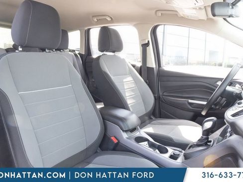 Used 2014 Ford Escape SE image 14