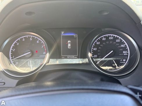 Used 2023 Toyota Camry SE FWD image 20