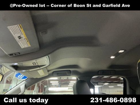 Used 2016 GMC Sierra 1500 SLE w/ SLE Value Package AWD/4WD image 13