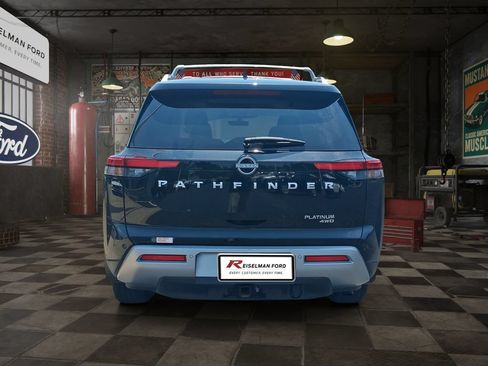 Used 2025 Nissan Pathfinder Platinum AWD/4WD image 5