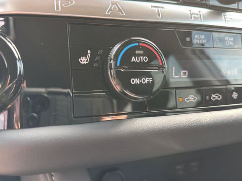 New 2026 Nissan Pathfinder SL FWD image 27