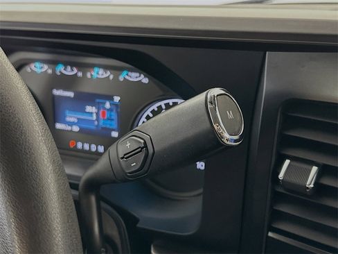 Used 2024 Ford F250 XLT image 17