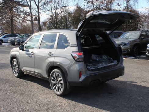 New 2026 Subaru Forester Touring AWD/4WD image 7