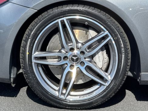 Used 2020 Mercedes-Benz E 350 Sedan image 11