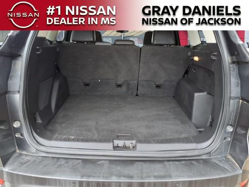 Used 2019 Ford Escape Titanium FWD image 9