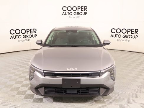 Used 2025 Kia K4 FWD image 8