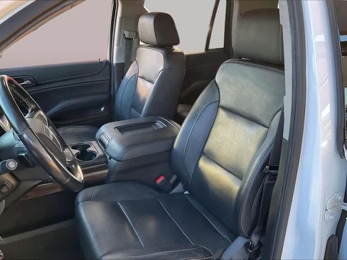 Used 2020 GMC Yukon SLT AWD/4WD image 7