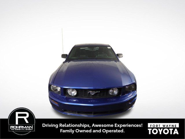 Used 2007 Ford Mustang GT RWD image 3