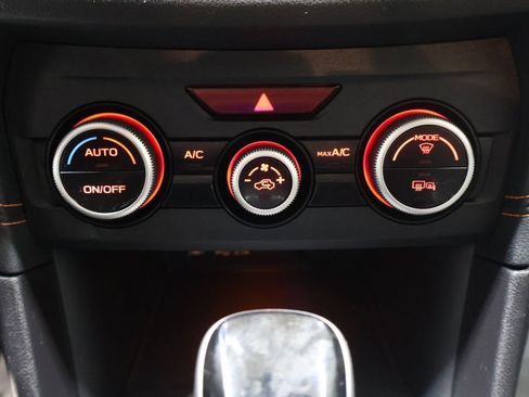 Used 2023 Subaru Crosstrek 2.0i Premium image 30