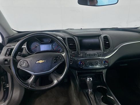 Used 2019 Chevrolet Impala Premier FWD image 23
