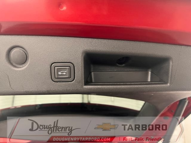 Used 2023 Chevrolet Equinox Premier FWD image 35