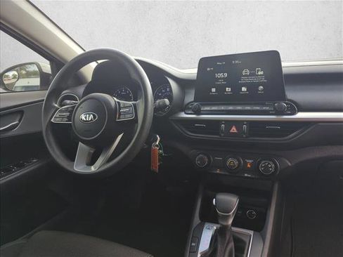 Used 2021 Kia Forte LXS FWD image 26