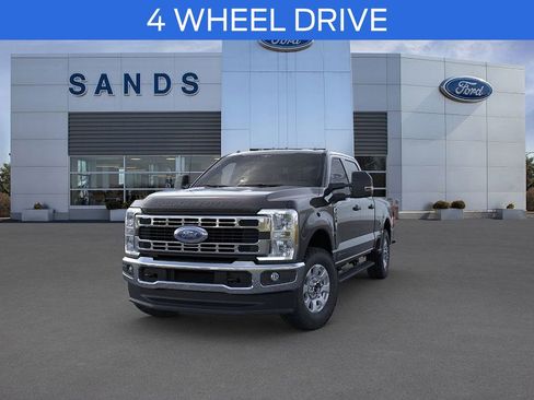 New 2025 Ford F250 XLT w/ Snow Plow/Camper Package image 2