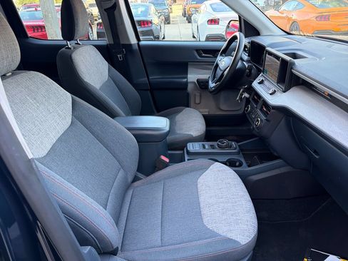 Used 2022 Ford Maverick XLT FWD image 27