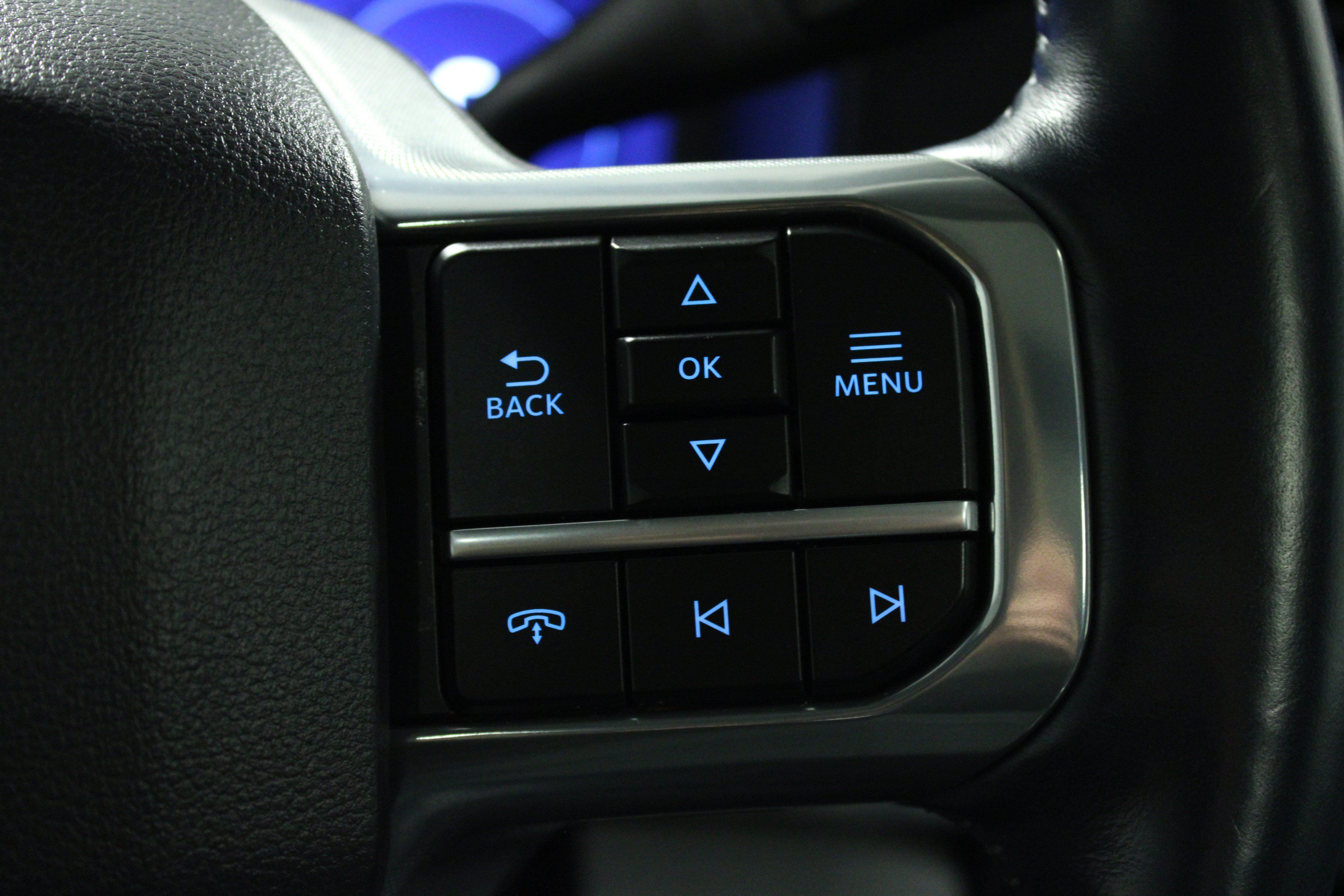 Used 2024 Ford F350 Limited w/ FX4 Off-Road Package AWD/4WD image 21