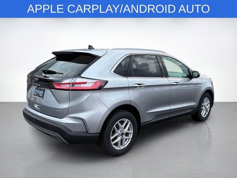 Certified 2024 Ford Edge SEL w/ Convenience Package image 3