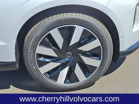 New 2025 Volvo EX90 Ultra image 8